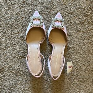 NWT Adrienne Vittadini Pink Kitten heels